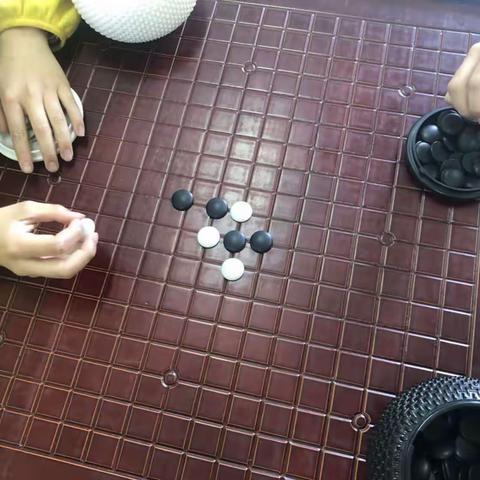 小学部五子棋社团