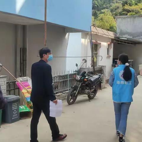 探访‖守护“夕阳红”动员农村特困分散供养人员入住敬老院