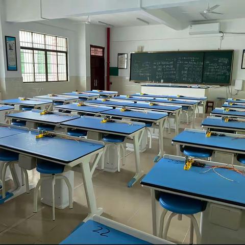 让物理走出课本，让知识走进生活