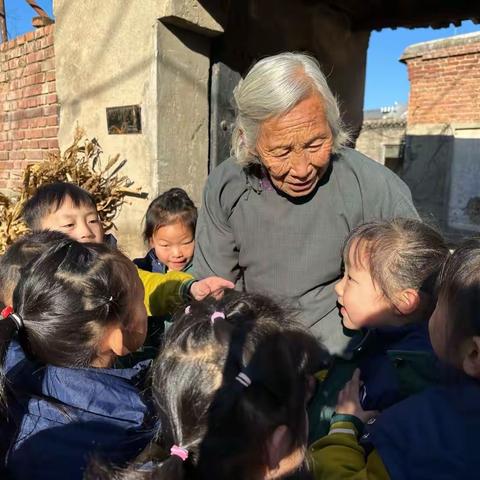 《小手传大爱·让爱在心间》—产德幼儿园寒冬送温暖活动❤️