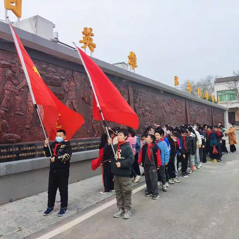 清明祭英烈，共筑中华魂——记靠山小学清明节“祭英烈”活动