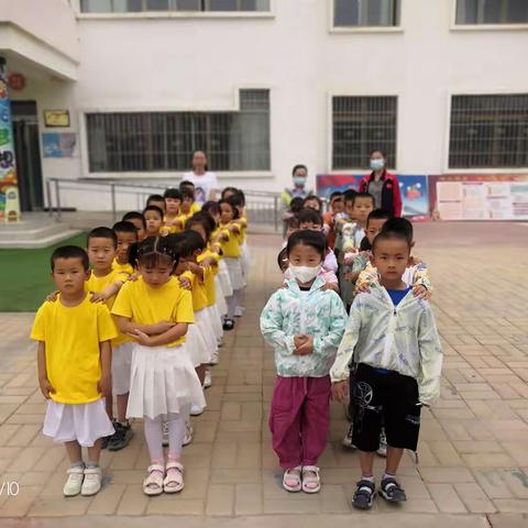 幼小衔接，梦想起航                    ——民权中心幼儿园幼小衔接篇。