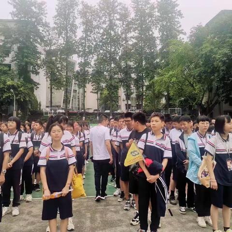 璧山区来凤中学八年级三班永川飞鸟营研学旅行