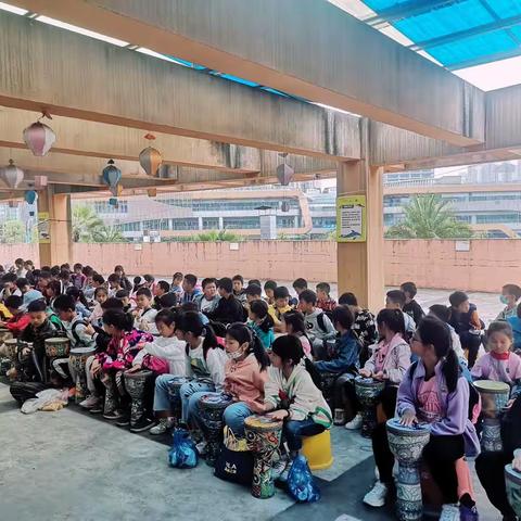 万盛田家炳小学2年级1班“探寻蓝色深海奥秘，阳光少年与你同行”研学活动