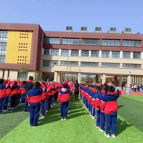 常规促成长，习惯赢未来——济宁市霍家街小学滨河校区举行一日常规礼仪大赛