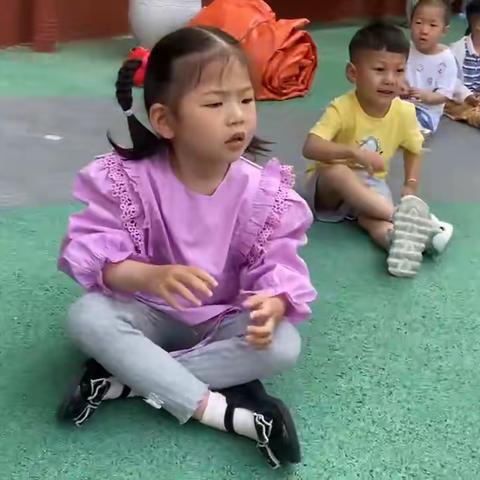 羊山新区七斗星幼儿园幼二班一周生活回顾