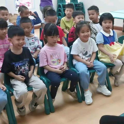 爱尔堡幼儿园——大四班十月回顾