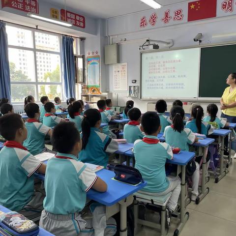 春华秋实满庭芳    栉风沐雨砥砺行——三年级语文教研组参加“沉浸式驻研”活动小记