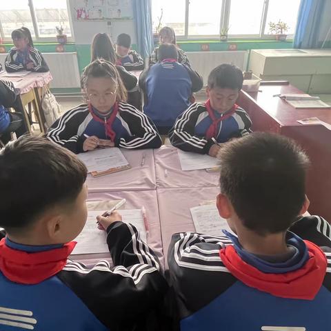 以常规抓教学，以检查促提升——司各庄镇东甲庄完全小学教学常规检查风采