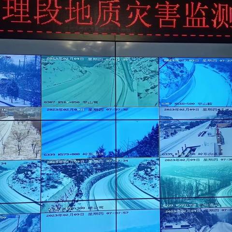 寿阳公路人以雪为令保畅通  尽职担当保平安
