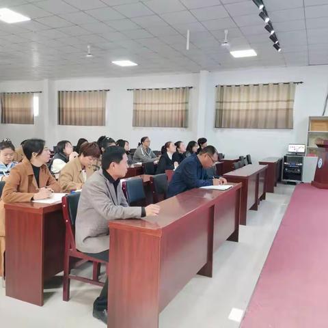 博采众长共成长，交流分享促提升！——赵县范庄镇大安中学联合赵县职工子弟学校举办班主任经验分享交流会活动