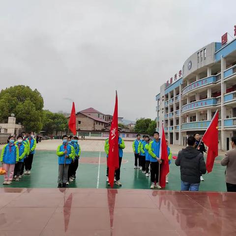 清明祭英烈 传承中国情——棠阁学校开展清明祭英烈活动