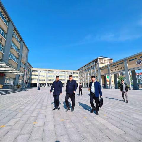 让青春闪光，使笑容飞扬——漯河市召陵区许慎中学开展思政学习活动