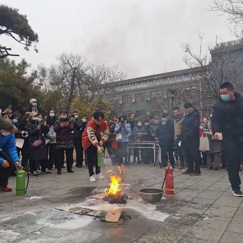 防范化解各类风险 着力筑牢安全屏障