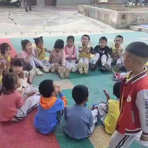 爱上幼儿园，快乐每一天