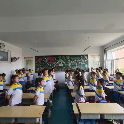 第五小学“五个一分钟”活动纪实（三）