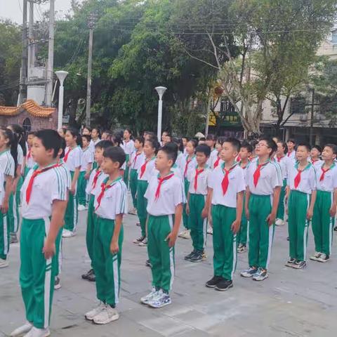 铭记先烈遗志 赓续红色血脉——向阳中心小学2023年清明祭扫系列活动