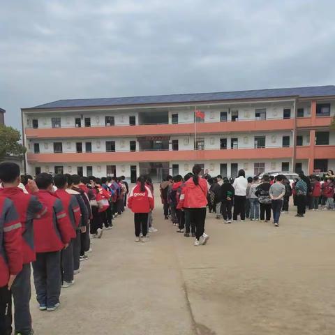 传承红色基因，清明祭英烈一记前徐小学清明主题教育活动