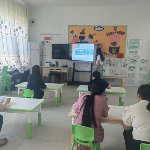 用心呵护  “救”在身边——道托镇第二中心上庄幼儿园急救知识培训