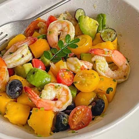 朴美“食”光，遇见水果沙拉