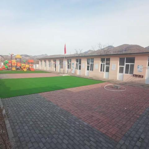 东西岭小学3.8女神节活动