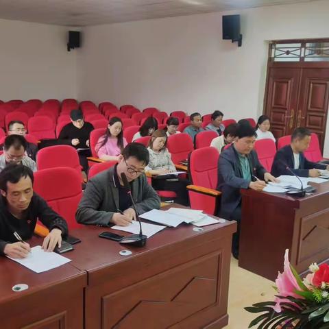 斜口中心小学支部“强化作风建设  推动能力提升”五月份主题党日活动