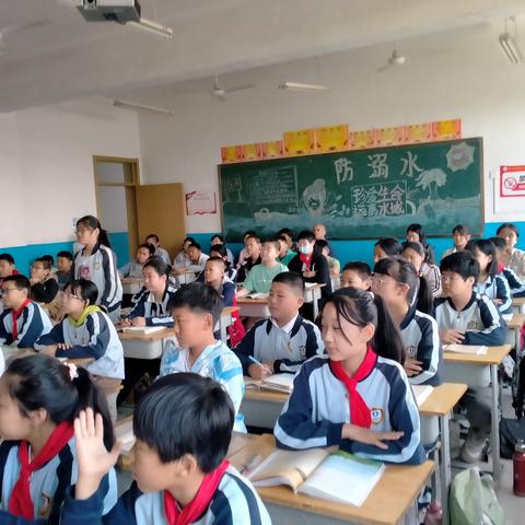 砥砺前进，未来可期———县教学研究中心到库区小学教学专项调研纪实