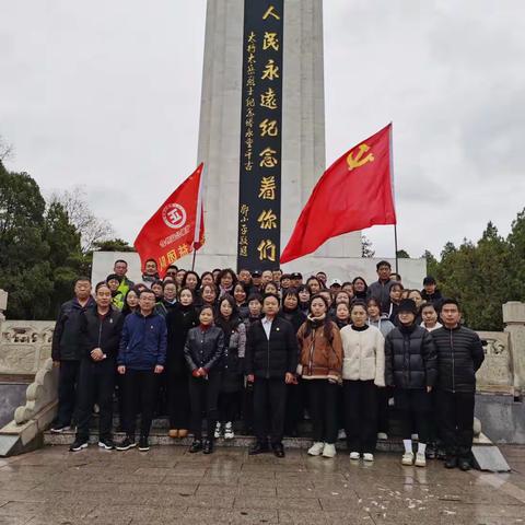 清明祭英烈•春雨润我心——颐龙湾社区新时代文明实践站清明时节话清明