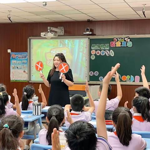 “订单式精准教研”黄河路小学、重庆路小学、东屯小学教科研发展共同体小学美术研修活动