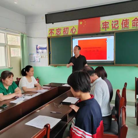 河北省第30界爱国主义教育读书活动之演讲比赛马屯中学赛区活动部分场景设录。