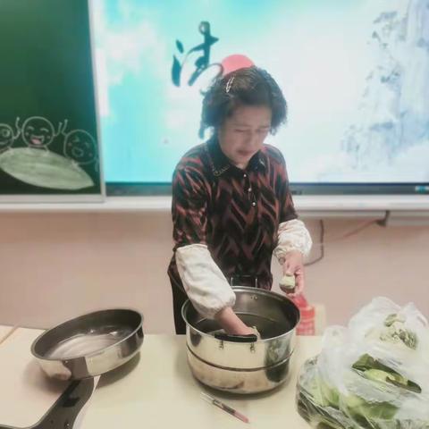 一年一清明，一岁一追思 ——四（3）中队“清明节”系列主题活动