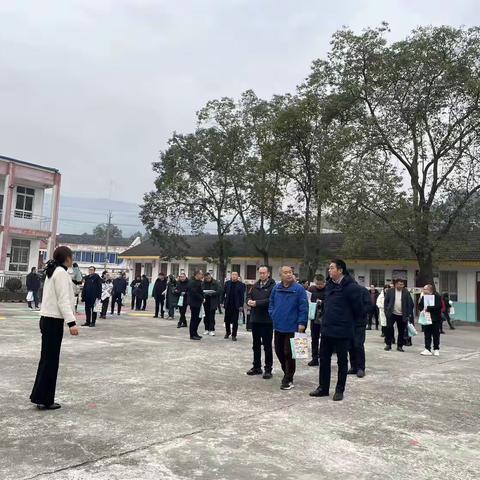 剑阁县禾丰小学承办第二学区教育教学常规及课后服务管理现场推进会简报