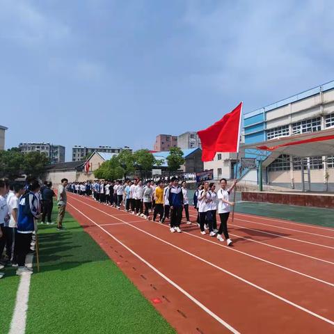 桐城市实验中学乌石路校区开展为初三学子送祝福活动