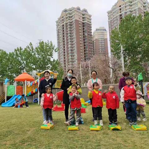 祝:腾飞教育幼儿园携手学聪艺术“第一期户外课”圆满成功✌🏻​