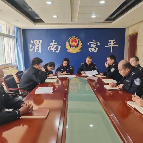 富平警保多措并举集中清理废旧车辆