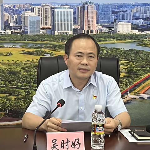 龙华区区委第二巡察组召开巡察区民政局党组工作动员会