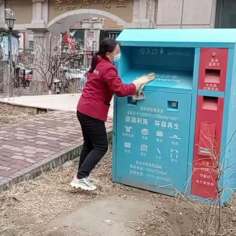 淅沥的春雨已下了多日，雨终于停啦！