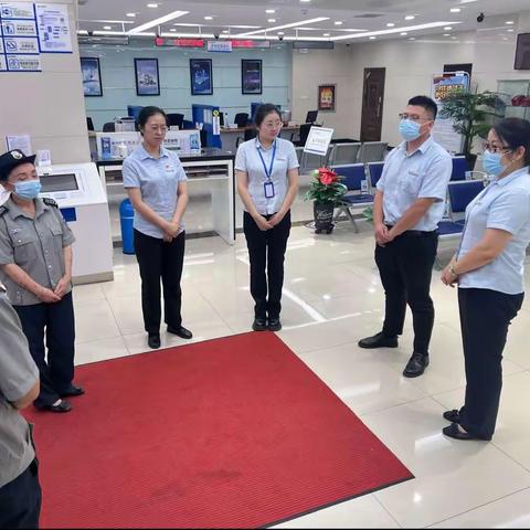 【伊犁分行辽宁路支行】防抢劫演练