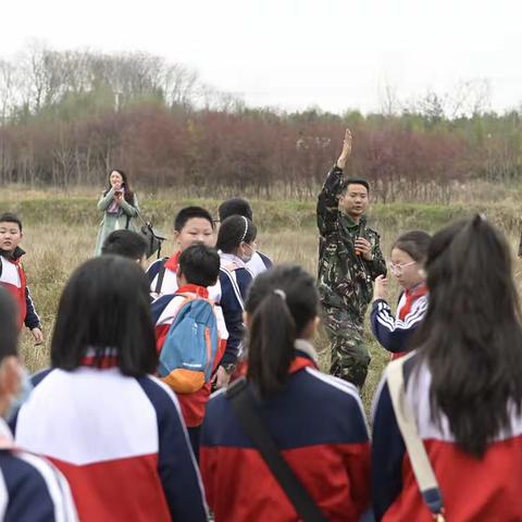 “劳动润童心，实践促成长”信阳市第三小学五（12）中队劳动实践活动圆满举行