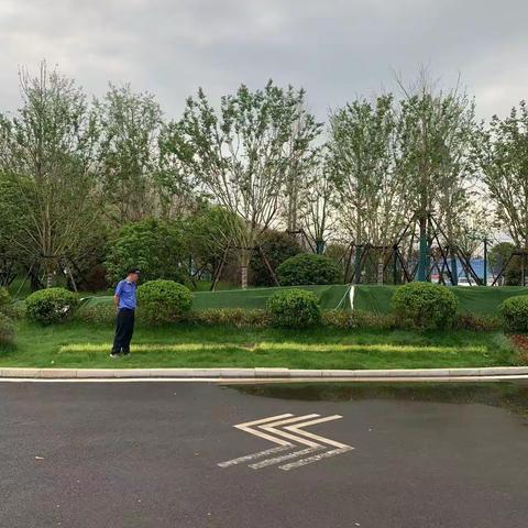 综合执法三支队机动中队一周工作小结（4月15号～4月21号）