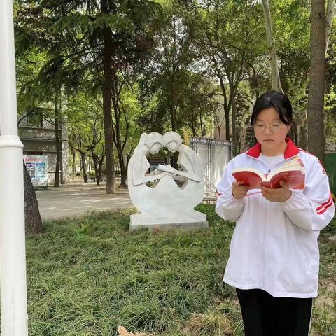 市卫校党委在全校师生中开展“同声颂党恩 学习二十大”系列诵读活动（八）