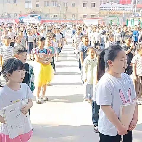 关爱学生，幸福成长—洛疃小学日常