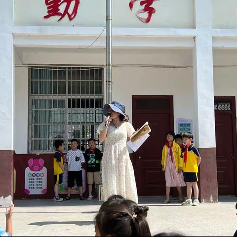 “梦想起航，童心飞扬”——台湖小学第十七周工作总结