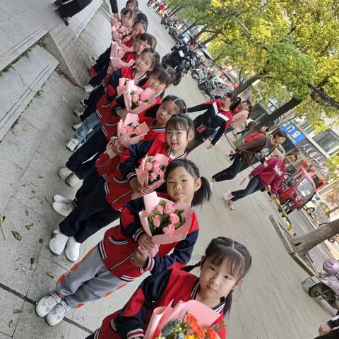 乐乐童欣幼儿园护士节