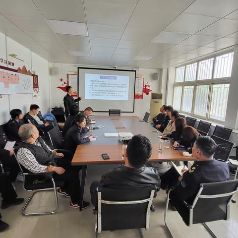 岗位练兵储能，提高执法水平