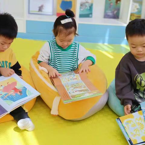 以书为伴，不负童年——市直幼壹代城分园读书月活动