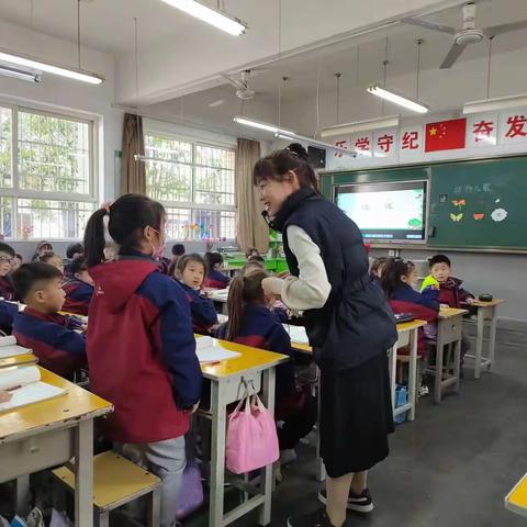 【浐灞教育】浐灞第二十小学低语组课堂评优课活动