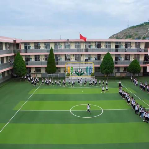 发现闪光点  点亮希望灯
