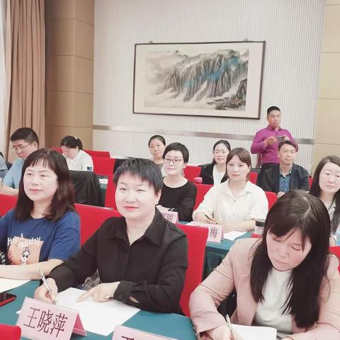 不忘初心同筑梦 笃行致远共成长——洛阳市第四届中小学幼儿园名师研修纪实