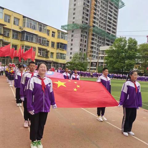 太白街小学校园足球联赛开幕啦